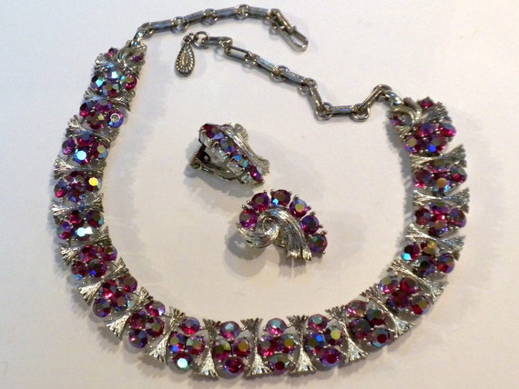 Lisner Red Rhinestone Necklace Earrings Aurora Bor