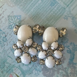 Verified Schreiner Floral Clip on Earrings White Milkglass and Clear Rhinestones