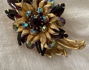 Vintage Selini Selro Purple Rhinestone Flower Brooch