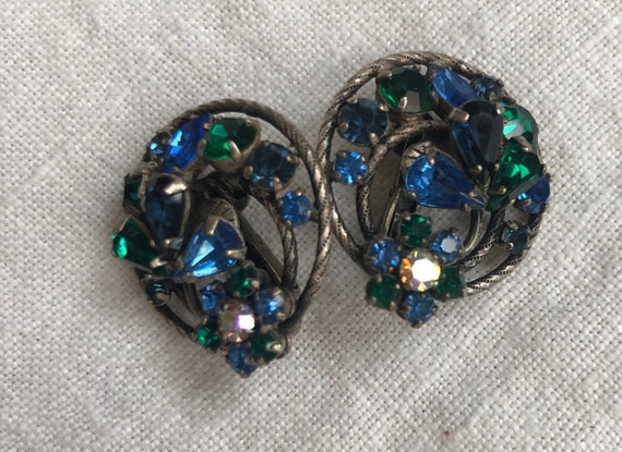Vendome Dark Blue Flower Rhinestone Earrings Circ… - image 3