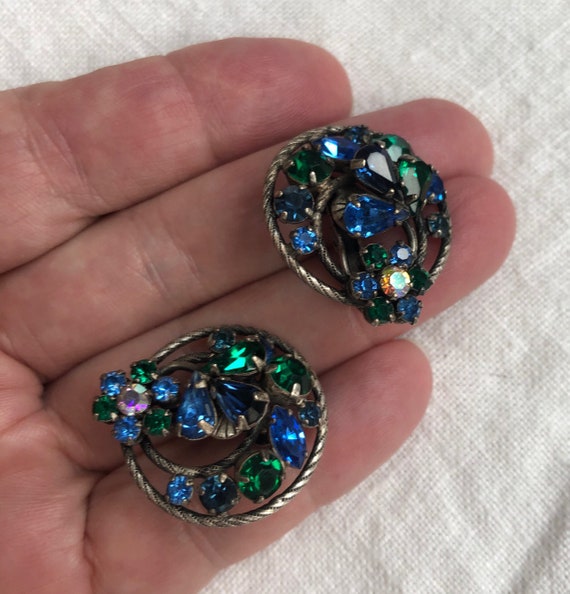 Vendome Dark Blue Flower Rhinestone Earrings Circ… - image 5