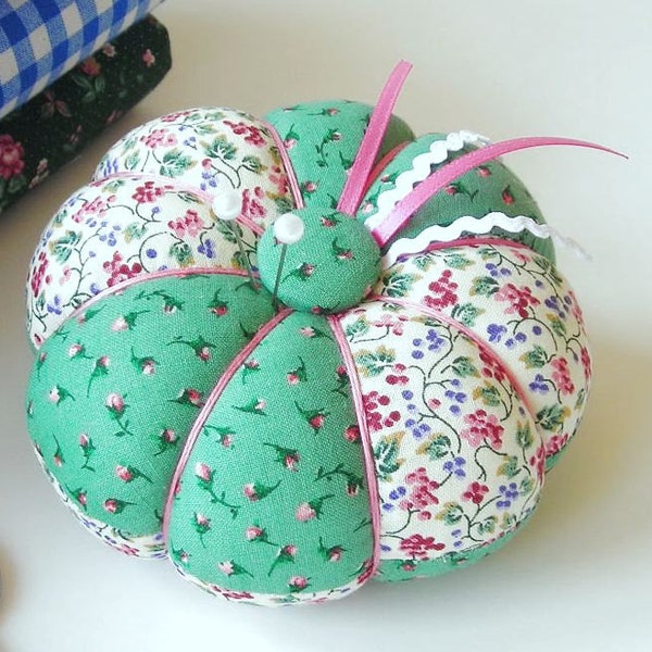 Pin Cushion Green Rosebud Floral Print