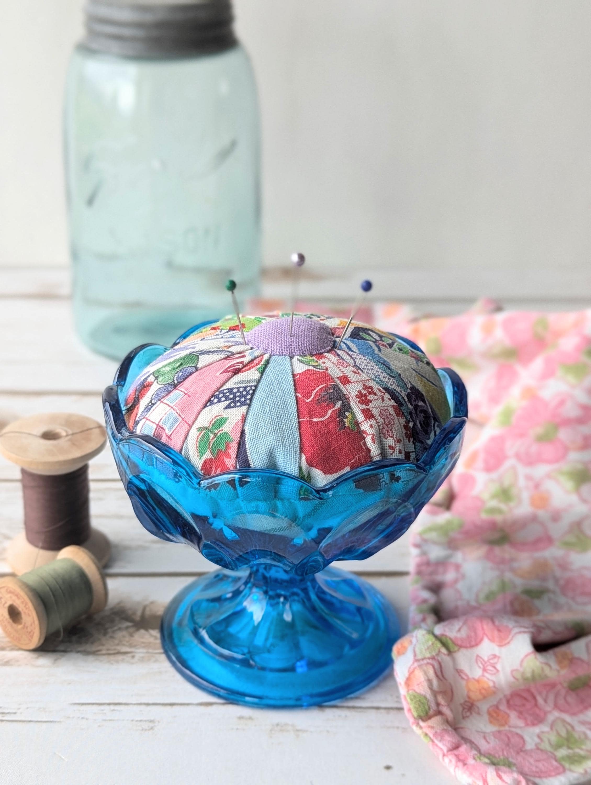 Vintage Footed Pincushions - Etsy