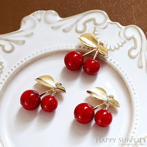 10pcs 3D Strawberries Charms - Gold Earrings and Pendant - Red Earring, Love Earring, Earring Findings - Jewellery Supplies (TR-188)