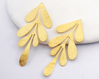 Brass Leaf Charms - Textured Leaf Shaped Raw Brass Pendant - Earring Findings - Jewellery Supplies - 62x26x0.64mm (NZG143)