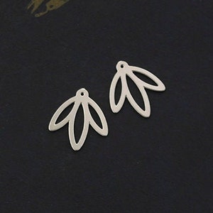 10pcs Lotus Leaf Stainless Steel Charms, Lotus Leaf Charms, Lotus Leaf Stainless Steel Jewelry Supplies, Necklace & Earrings (SSD456)