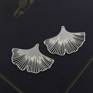 Leaf Stainless Steel Charms,  Ginkgo Charms, Steel Charms,  Leaf Stainless Steel Jewelry Supplies, DIY Necklace, Earrings (SSD028)