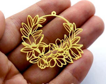 Raw Brass Charms, Flower Pendants, Brass Findings, Necklace Pendants, Earrings Charms, Jewelry Supplies, Flower Brass Charms (RD1358)