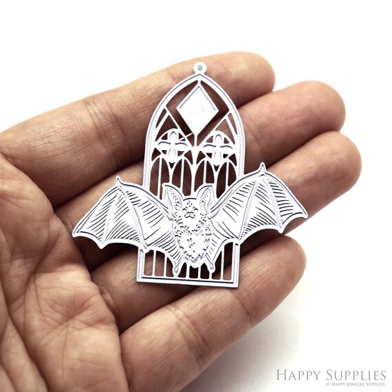 25 Ciondoli A Forma Di Pipistrello In Metallo - Argento Antico E Bronzo - 1,9x1,6 Cm - Per Bigiotteria Fai Da Te, Collane, Bracciali, Halloween