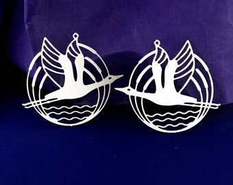 Stainless Steel Swan Charm, Swan Pendant, Swan Necklace, Swan Earring Charm, Earrings Findings, Animal Charms, Jewelry Supplies (SSD2632)