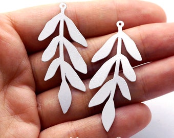 Feuilles de charmes en acier inoxydable, pendentifs en forme de feuilles, accessoires en laiton, pendentifs de collier, boucles d'oreilles, feuilles en acier inoxydable (SSD816)