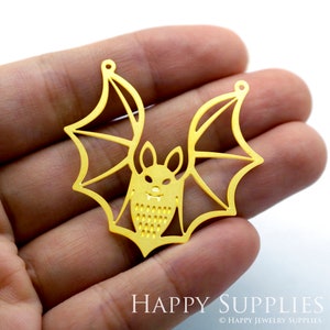 Raw Brass Charms, Bat Pendants, Brass Findings, Necklace Pendants, Earrings Charms, Jewelry Supplies, Halloween Charms (RD1373)