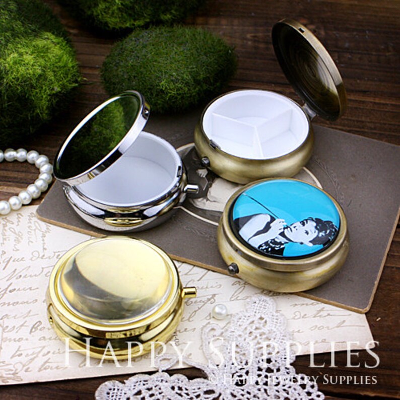 1Pcs 50mm Round Blank Brass Pill Case / Jewelry Box with Glass Etsy