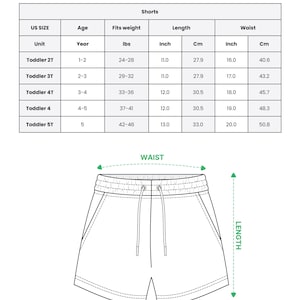 Puede incluir: Una tabla de tallas para pantalones cortos de f&uacute;tbol para ni&ntilde;os, con tallas estadounidenses de 2T a 5T, incluyendo edad, peso en lbs y medidas de largo y cintura en cm. Un dibujo lineal del pantal&oacute;n muestra los indicadores de cintura y largo.