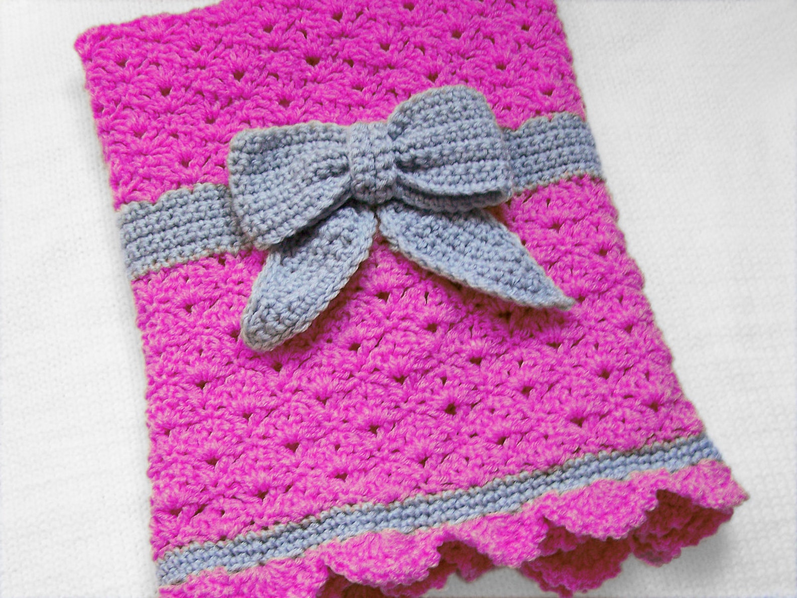 Pattern for Crochet Baby Blanket With a Bow Etsy
