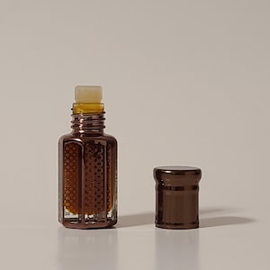 Oud Dynasty - Luxurious Pure Oud & Amber Fragrance Oil | Long-Lasting, Alcohol-Free, Vegan Perfume