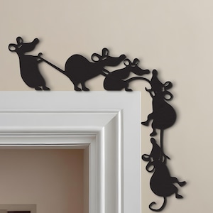 Witch Door Corner Sign: Halloween Wooden Home Decor