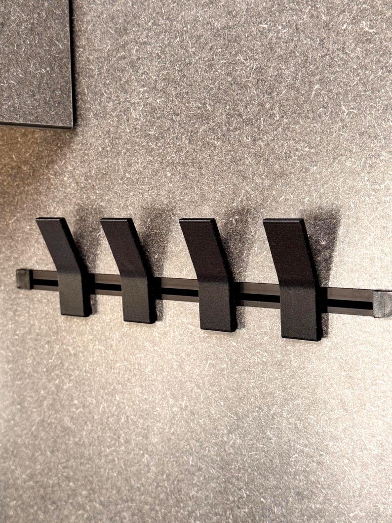 Rail Hooks – Set of 4