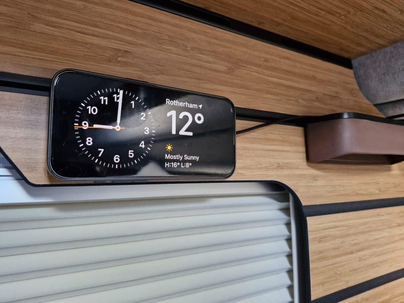 iPhone MagSafe Charger Mount