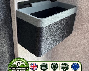 Bandeja universal bicolor compatible con el sistema multifuncional de enganche en riel de Hymer.