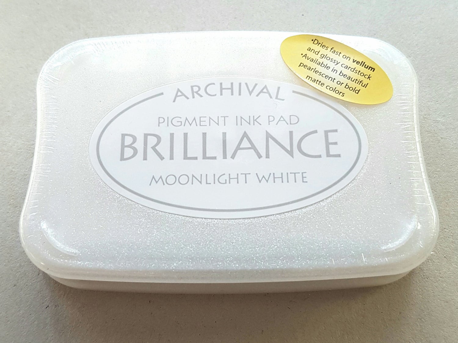 Brilliance Pigment Ink Pad Moonlight White