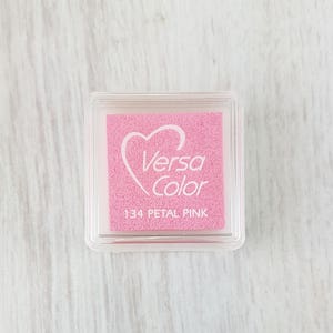 VersaColor Pigment Ink Pad Small in Petal Pink - Baby Pink Inkpad - Ink for stamp - Inkpad for Rubber Stamp - Versa Color - Colour Ink Pad