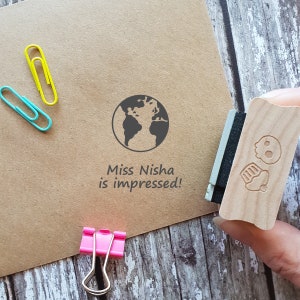 Personalised Earth Teacher Rubber Stamp -  Personalized Teacher Stamper - Teacher Present - Gift Teacher Appreciation - Teaching Supplies