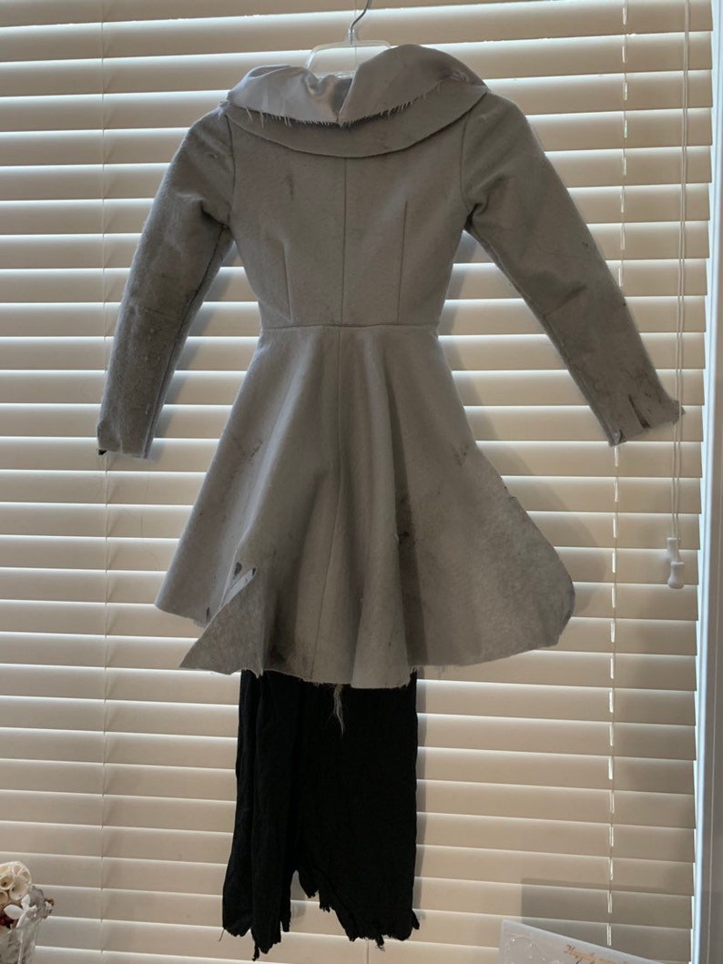 Girls witch zombie costume