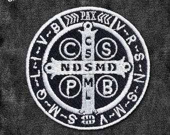Parche católico de la Medalla de San Benito, parches bordados de San Benito, parche religioso cristiano de Dios, aplique para sombreros, mochilas y chaquetas.