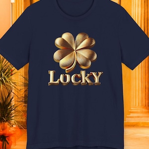 Lucky T-Shirt, Gold Lucky Design T-Shirt, Vierblatt-Kleeblatt Shirt, Good Luck Bekleidung, Schönes Glück Shirt, Cool Fortune T-Shirt, Einzigartiges Glück T-Shirt