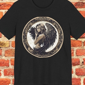 Vintage Angel T-Shirt,Angel Design Tee,Beautiful Design Shirt,Guardian Angel Tee,Unique Graphic Shirt,Fantasy Art T-Shirt,Creative Art Shirt