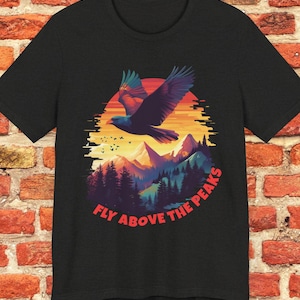 Eagle Flying T-Shirt,Wildlife Bird Tee,Nature Lover Shirt,Outdoor Adventure Tee,Animal Graphic Tee,Bird T-Shirt,Eagle Graphic Tee,Bird Tee