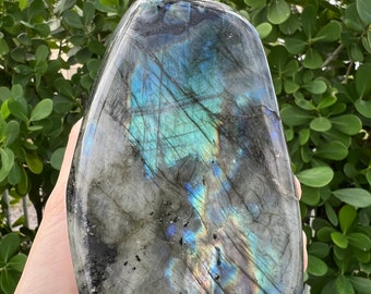 LABRADORITE sculptures/Polished labradorite/ Crystals