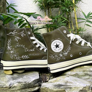 Custom Name and Date Embroidery Shoes, Custom Converse Wedding,Anniversary Gift for Her, Floral Sneakers, Flower Bouquet Embroidered Hi Tops