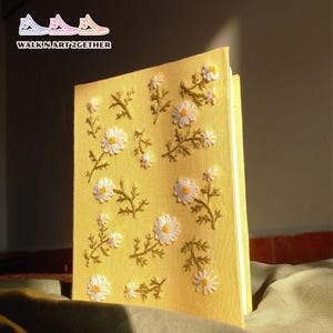 Daisy Embroidered Notebook, Hand Embroidery Journal, Floral Embroidered Book, Tiny Flowers Embroidery Book, Custom Wedding Vow Book,Handmade