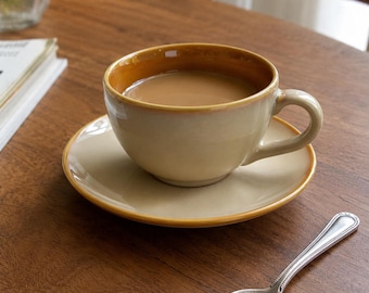 Ceramic Coffee Cup and Saucer Set, 280ml Beige Latte Mug, Cappuccino Cafe Cup, Minimalist Japanese Ceramic Gift for Coffee Lover