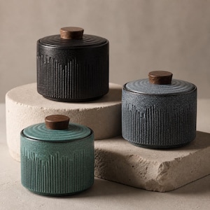 Japanese Ceramic Tea Canister with Lid, Minimalist Storage Jar for Tea Coffee Spices Matcha, Wabi Sabi Kitchen Decor