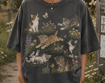 Cottagecore Kittens Graphic T-Shirt, Vintage 90s Cat Cotton Tee, Floral Wildflower Unisex Shirt