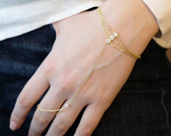 925 sterlingzilveren drievoudige handkettingarmband ft. ring CZ diamanten • Chain Ringvingerarmband • Handsieraden • Boho-sieraden cadeau