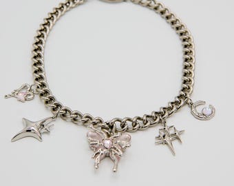 Collar con dije de mariposa, estrella y luna estilo Y2K / Joyería festiva de acero plateado