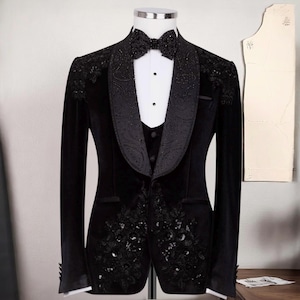 Men’s Three Piece Velvet Black Tuxedo Set, Wedding Groom Tuxedo Suit, Rhinestone Men’s Tuxedo, Special Event Tuxedo, Prom Men’s Suit
