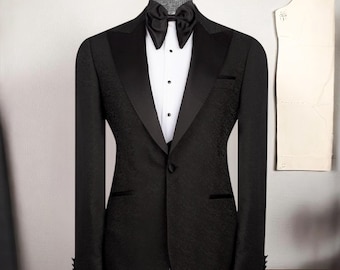Black Men’s Tuxedo, Wedding Groom Tuxedo Suit, Three Piece Men’s Tuxedo, Slim Fit Wedding Suit, Prom Suits, Groomsmen Suits