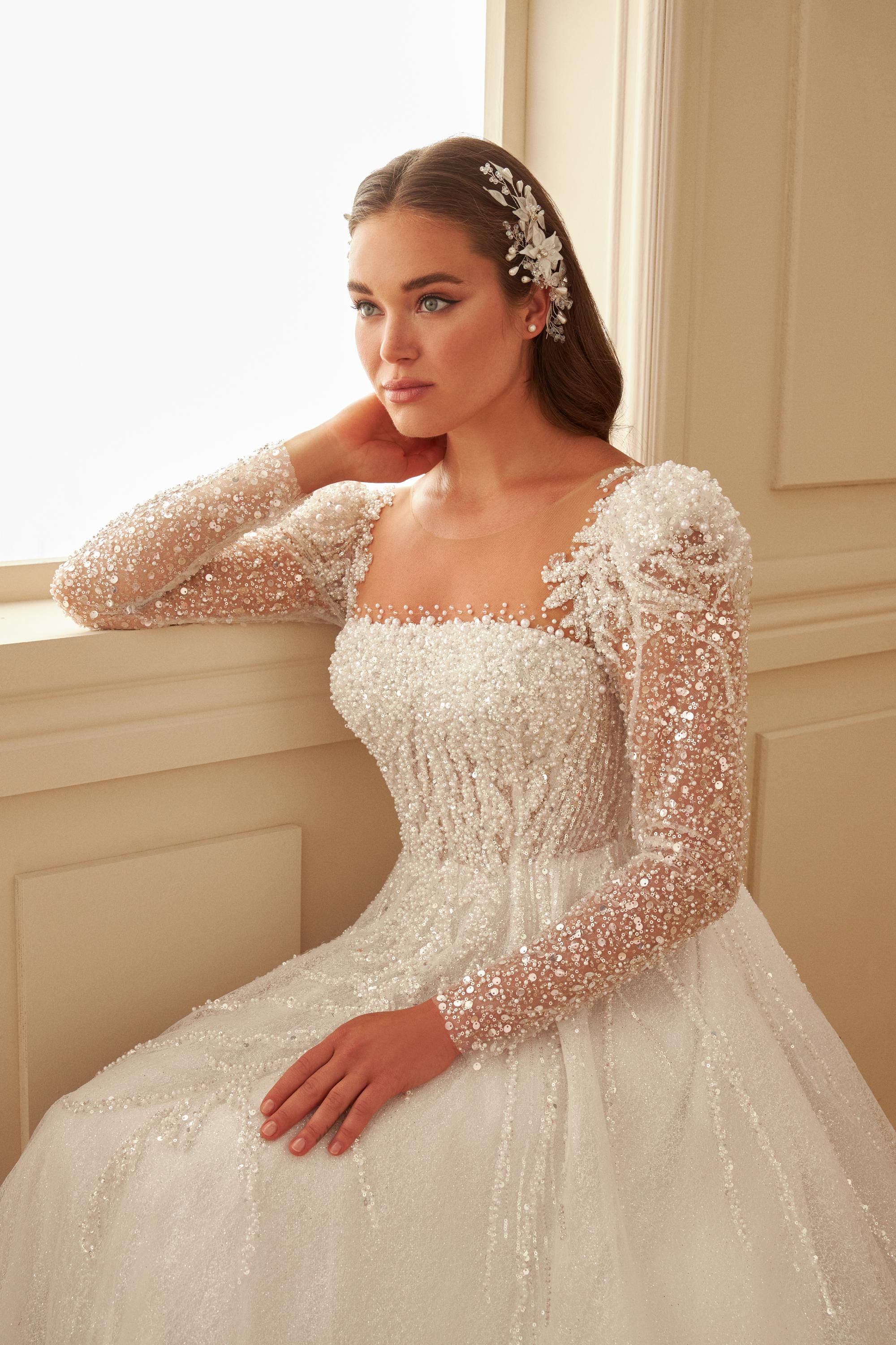 lace long sleeve wedding dresses Elegant Vintage Ivory Backless Long Sleeve Rustic Lace Wedding Dresses,  MW264