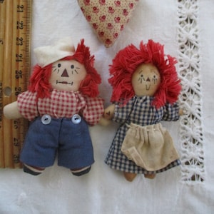 Raggedy Ann and Andy handsewn primitive dolls