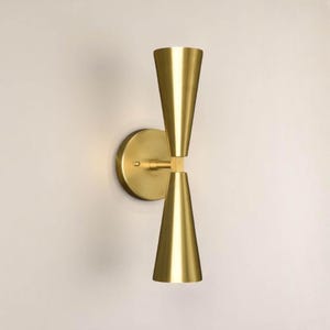 Modern Gold Wall Sconce Light — Handcrafted Brass Wall Lamp, Art Deco-Inspired Wall Mount Light Fixture for Living Room, Bedroom, or Kitchen