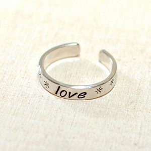 Dainty sterling silver toe ring with love 925 TR832 image 3