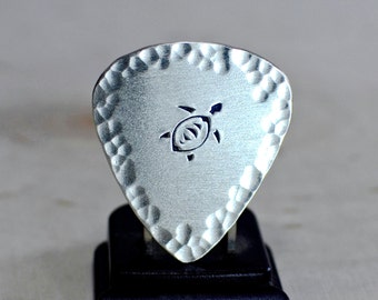 Sea turtle sterling silver guitar pick with hammered design - Solid 925 GP793