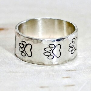 Paw Print Sterling Silver Ring with Hammered Borders - RG542