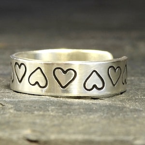 Sterling Silver Heart Toe Ring for Spreading the Love – Solid 925 TR4642