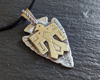 Collar de punta de flecha de plata esterlina con pájaro trueno de latón - collar de metales mixtos